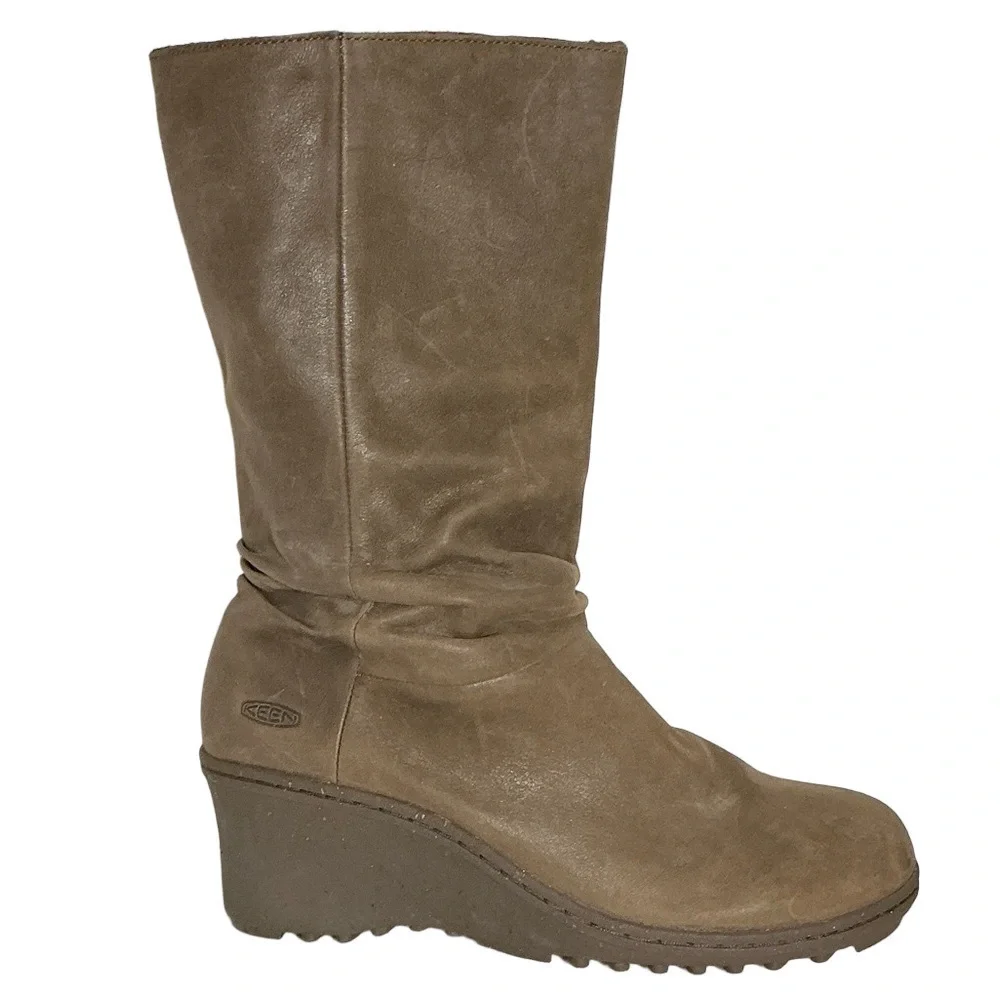 KEEN Taupe Leather Wedge Mid-Calf Boots – Size 8.5 / 39